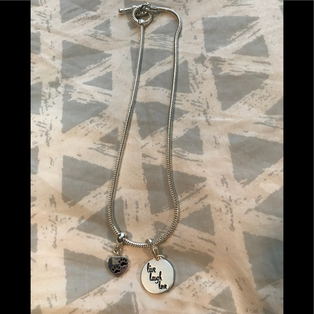NEVER WORN- silver live laugh love necklace.